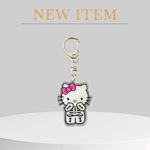 Hello Kitty Halloween Skull Keychain